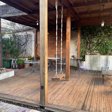 Maison Chaleureuse Avec Grande Terrasse Nîmes Dış mekan fotoğraf